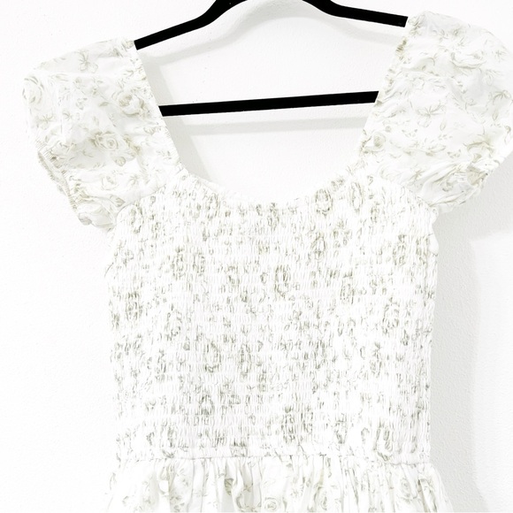Hollister Floral Puff Sleeve Smocked Mini Dress-Petite Small - Picture 4 of 4